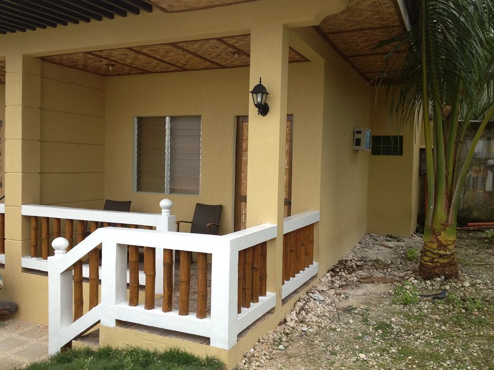 Moalboal Beach Resort Alcantara  Екстериор снимка