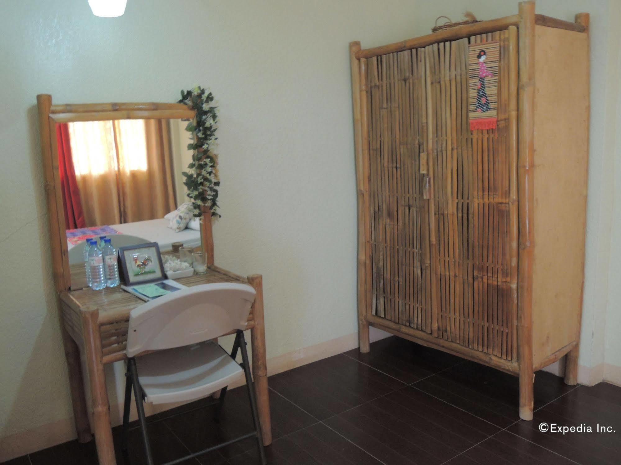 Moalboal Beach Resort Alcantara  Екстериор снимка
